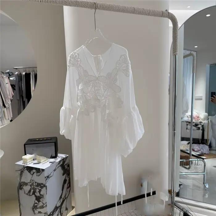 Doux Style français col en v chemise de nuit été glace vêtements de nuit en soie maison robe ample d