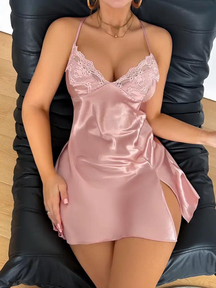 Chemise de nuit sexy en dentelle romantique pour femmes, col en V, bretelles spaghetti, vêtements de