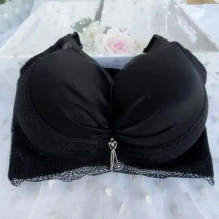 Vystužená push-up podprsenka 12CM pre malé prsia