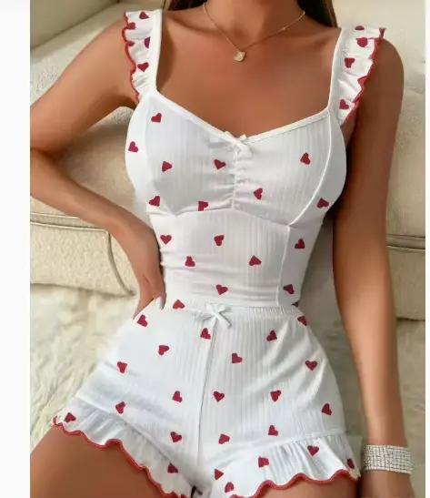 Ensemble de pyjama côtelé imprimé fraises pour femme - Haut de pyjama à volants et short 2 pièces pour dormir et se détendre