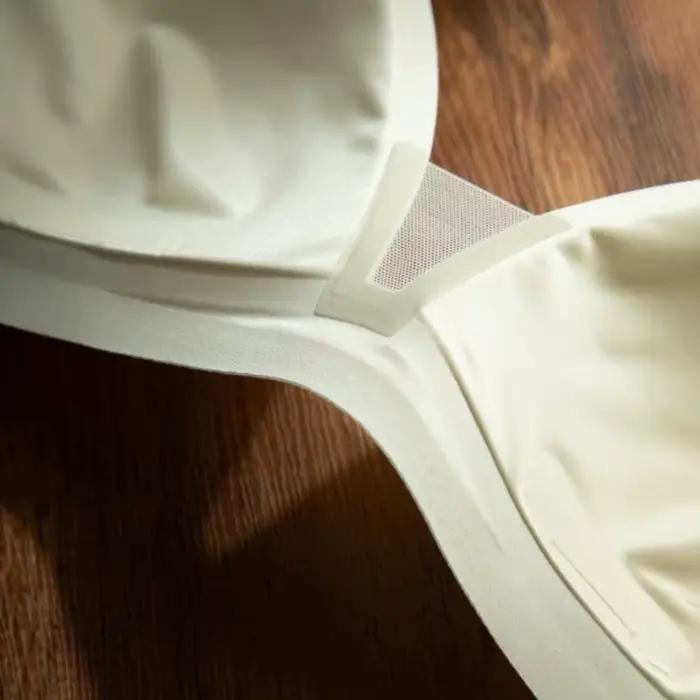 Soutien-gorge en satin laiteux à col en V profond, sans armatures, maintien doux, bonnets triangulaires, coupe amincissante, dos nu, pour petites poitrines