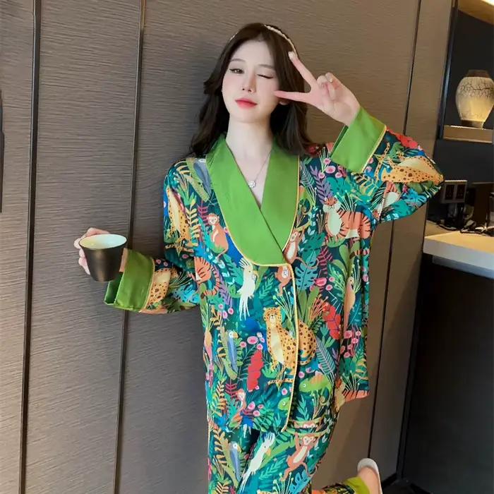 Pyjama de luxe imprimé fleur d'animal, col en v, ensemble pour femmes, décontracté, costume de maison, vêtements de nuit assortis, doux, coréen, nouvelle collection automne 2024