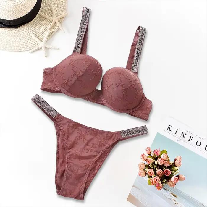 Súprava spodnej bielizne Victoria's Secret so srdiečkovým vzorom