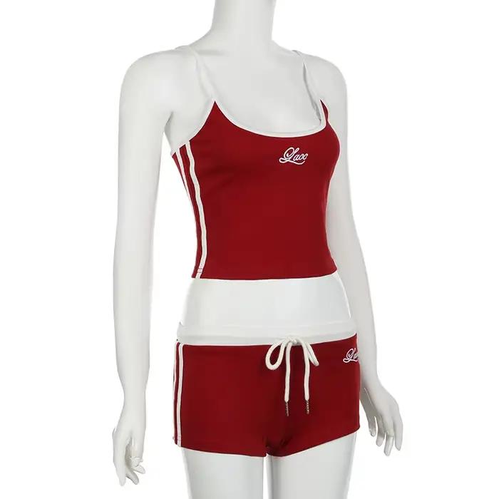 Ensemble haut et shorts en polyester style Y2K pour femmes avec imprimés lettres contrastants pour l'été occasions spéciales