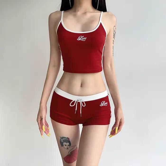 Ensemble haut et shorts en polyester style Y2K pour femmes avec imprimés lettres contrastants pour l'été occasions spéciales