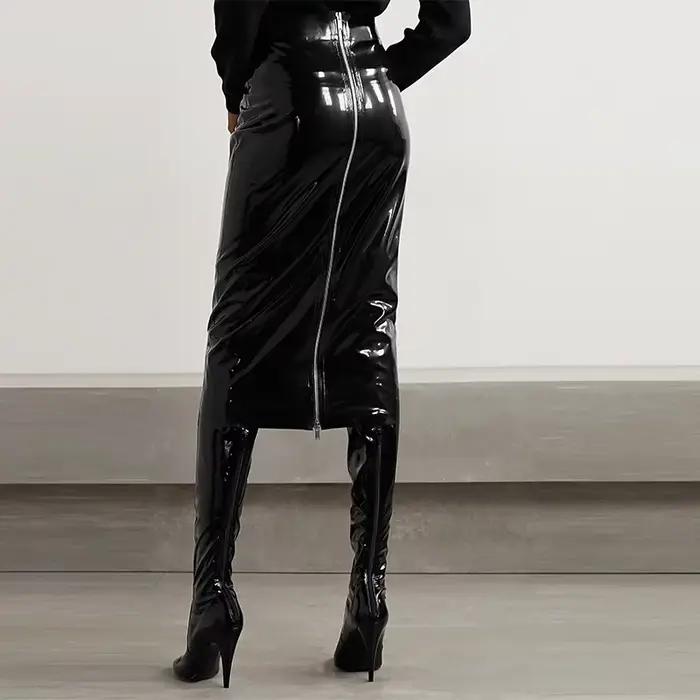 Dámska sukňa Misi z imitácie latexu