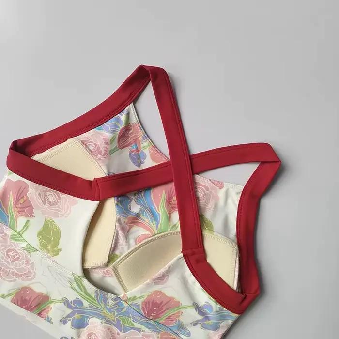 Soutien-gorge de sport imprimé pour femme, avec bretelles croisées au dos, effet push-up, respirant, dos élégant, idéal pour le yoga, la gym, l'entraînement et la course à pied