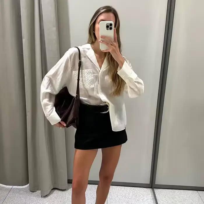 Chemise Nové jarné košele 2026 pour femme, chemisiers polyester décontractés et élégants, col en V, ajustement lâche, automne-hiver, occasionnel, confortable