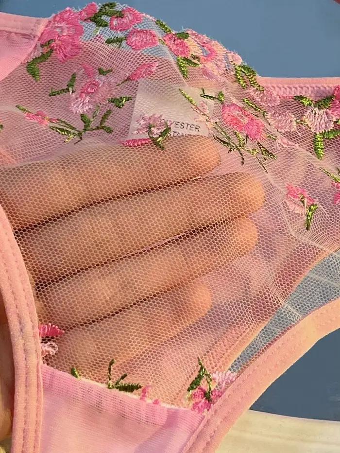 Erotická bielizeň pre ženy podprsenka a nohavičky Kvetinová výšivka súprava spodnej bielizne Sexy čipka priesvitná