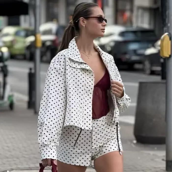 HXAO – Dámska bomber bunda s bodkami