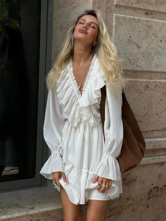 Bornladies Sexy biele voľné šaty pre dámy s výstrihom do V a dlhými rukávmi Mini