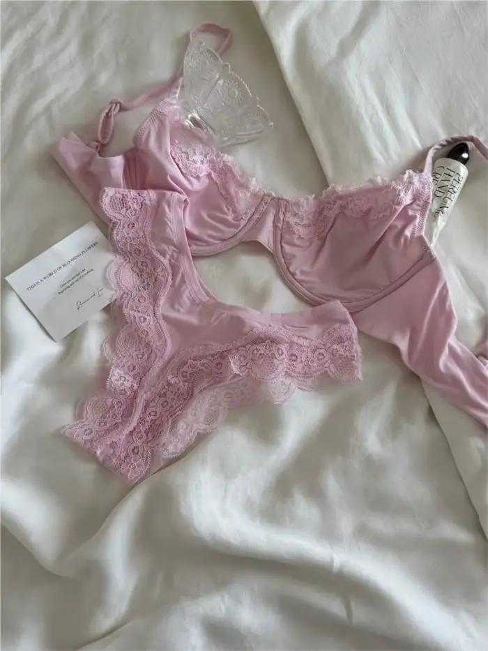 Ensemble soutien-gorge et culotte rose sans doublure