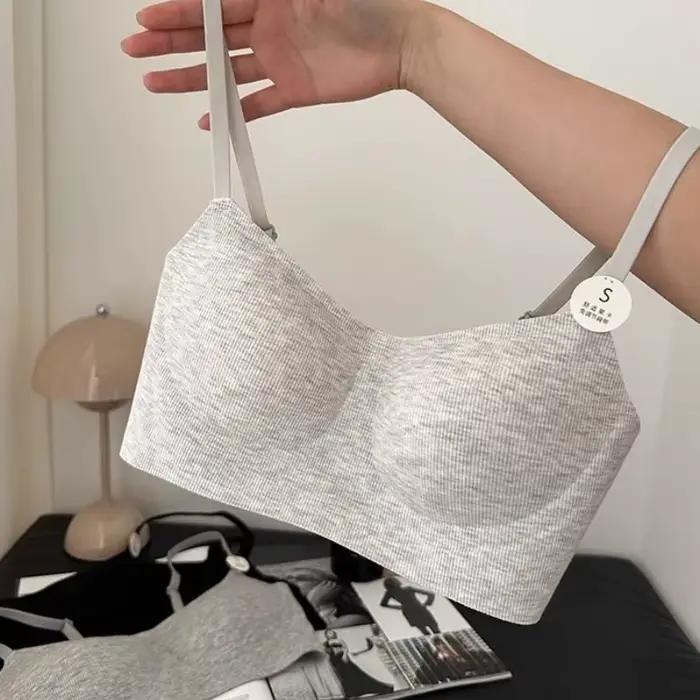 Pohodlná bezšvová push-up podprsenka