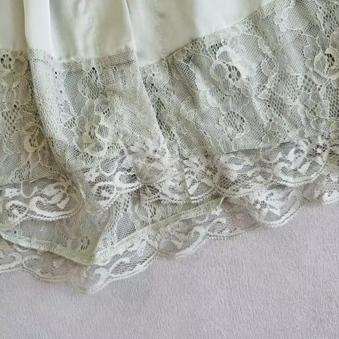 Robe de matin de mariée blanche, ourlet en dentelle, peignoir, Kimono, vêtements de nuit élégants, col en v, Lingerie intime en Satin
