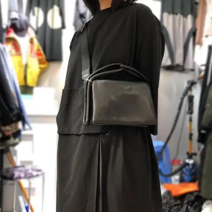 Sacoche en cuir véritable pour femmes design vintage polyvalent pour occasions quotidiennes et cérémonies