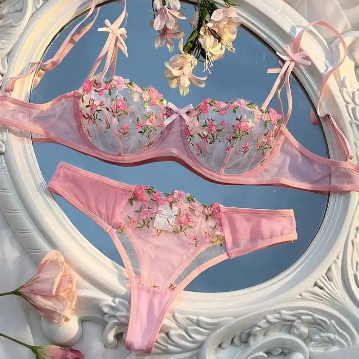 Nouvel ensemble de lingerie rose pour femmes