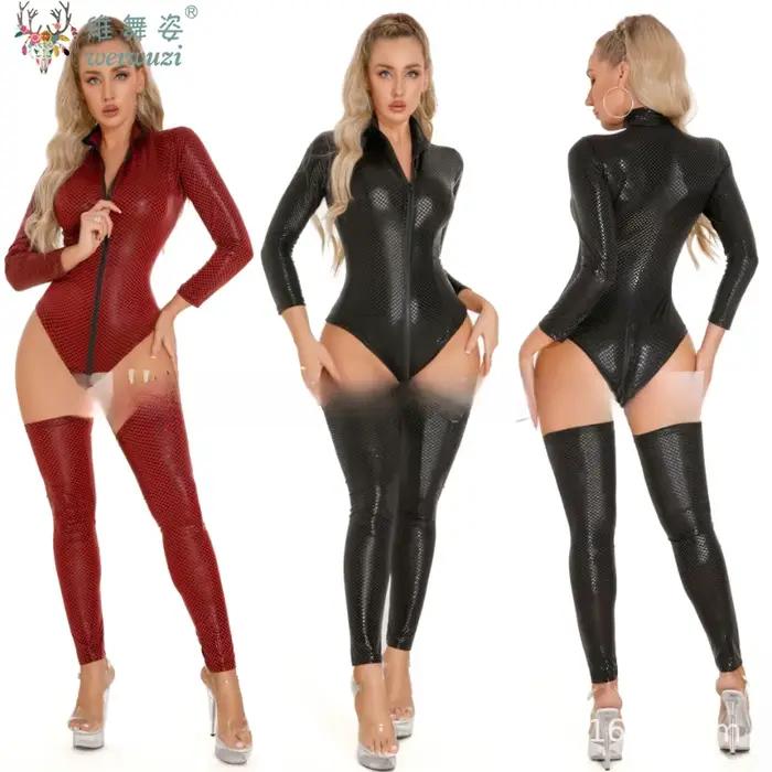 Dámske latexovo-kožené body s opaskom