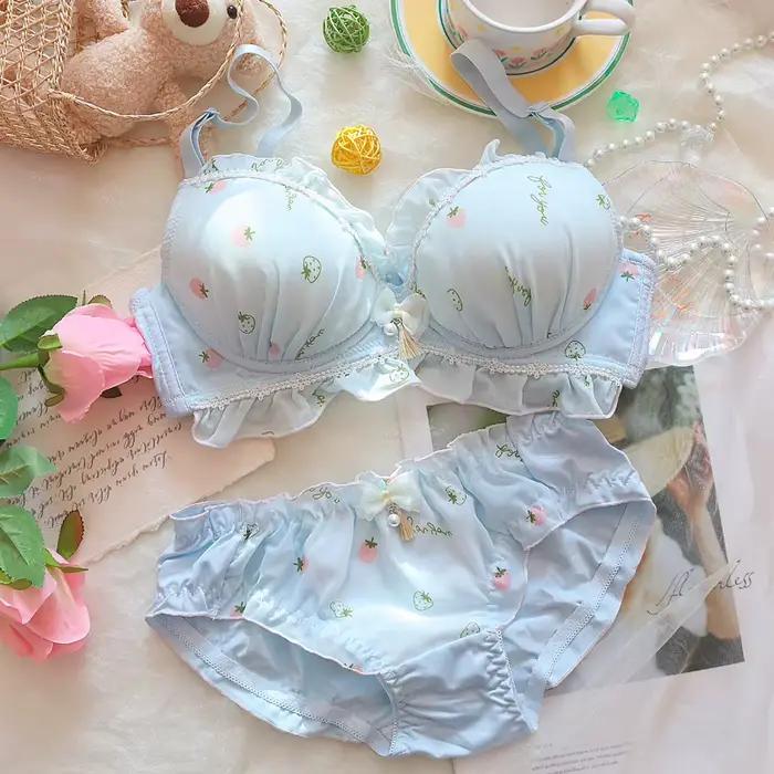 Ensemble de lingerie fraise douce pour femmes, grande taille, mignon, imprimé de dessin animé japonais, bralette sans anneau en acier, micro rassemblement, sous-vêtements