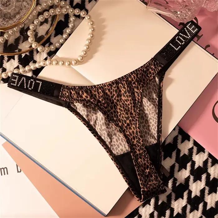 Vin rouge/léopard Sexy brillant strass string femmes sous-vêtements sans couture Sexy sport dames grande taille t-back culotte