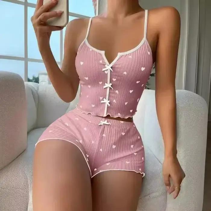 Ensemble pyjama imprimé cœur pour femme, tissu côtelé doux avec bordure à volants, haut décontracté et short, vêtements de nuit et de détente