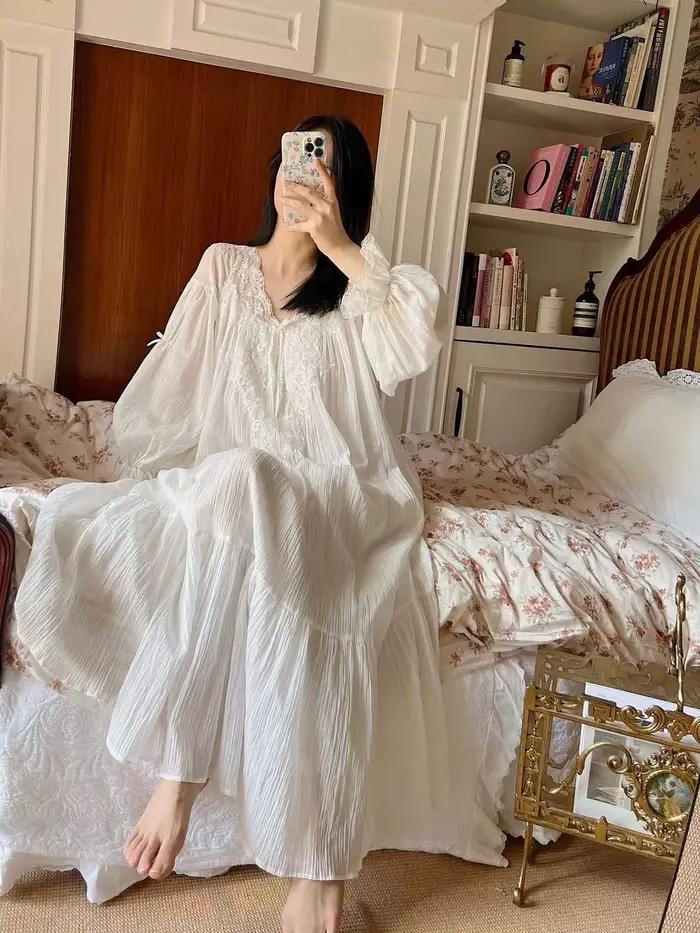 Robe longue de style français pour femme, chemise de nuit en dentelle, nouvelle mode printemps-automne, robe de nuit ample