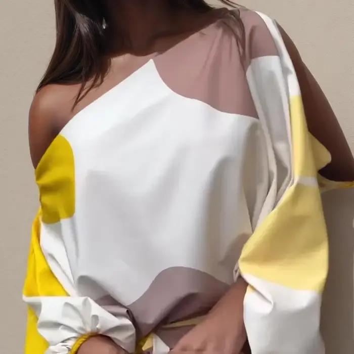 Ensemble féminin folk indépendant élégant pour toutes les saisons à offrir pour femmes occasions spéciales