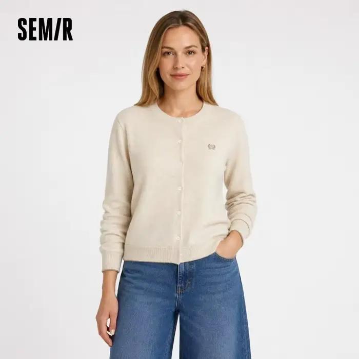 Semir pletený sveter vypasovaný strih vyšívaný