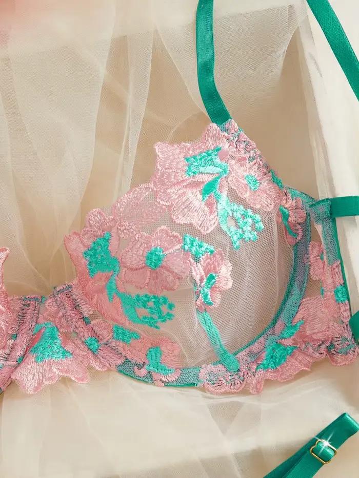 Sexy dámska bielizeň, súprava s kvetinovou výšivkou
