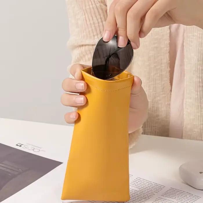 Puzdro na slnečné okuliare s automatickým zatváraním