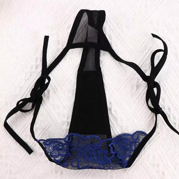 Culotte string courte en coton et polyestère avec dentelle florale pour femmes élégance et confort occasions spéciales