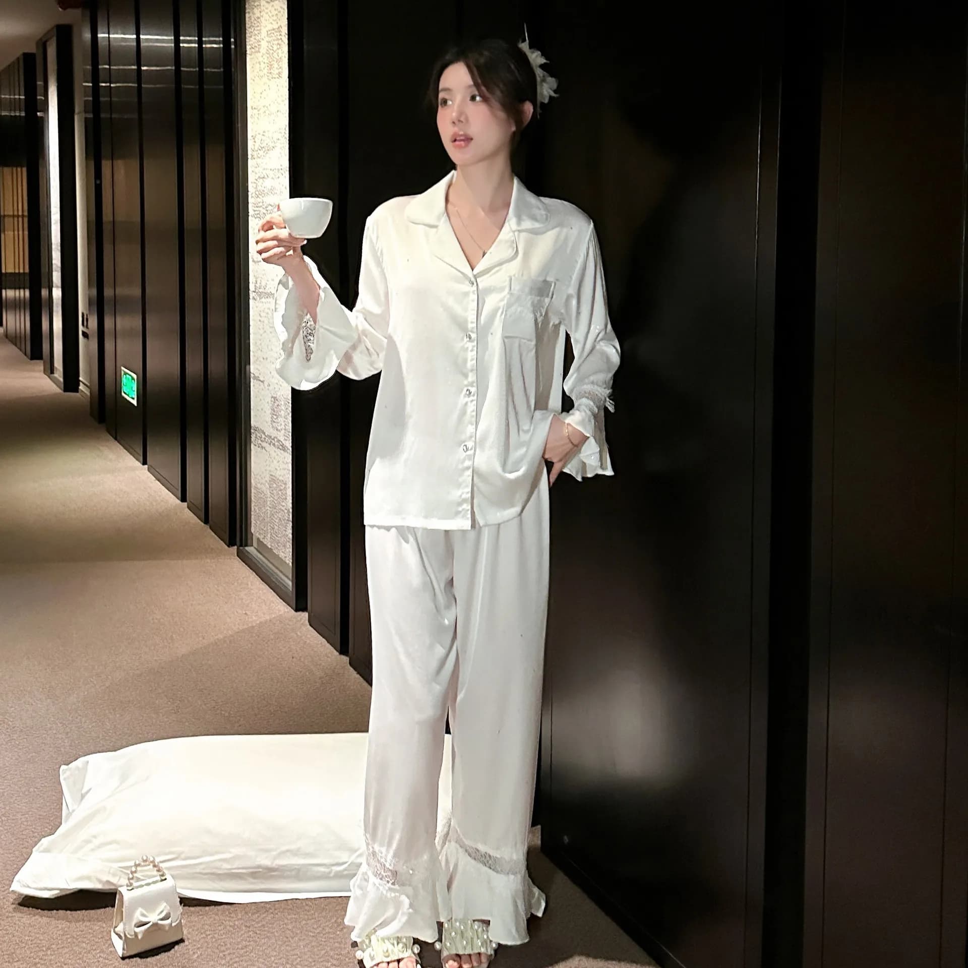 Noir dos nu doux mignon imprimé Pijamas costume été femme Pyjamas ensemble vêtements de nuit en vrac