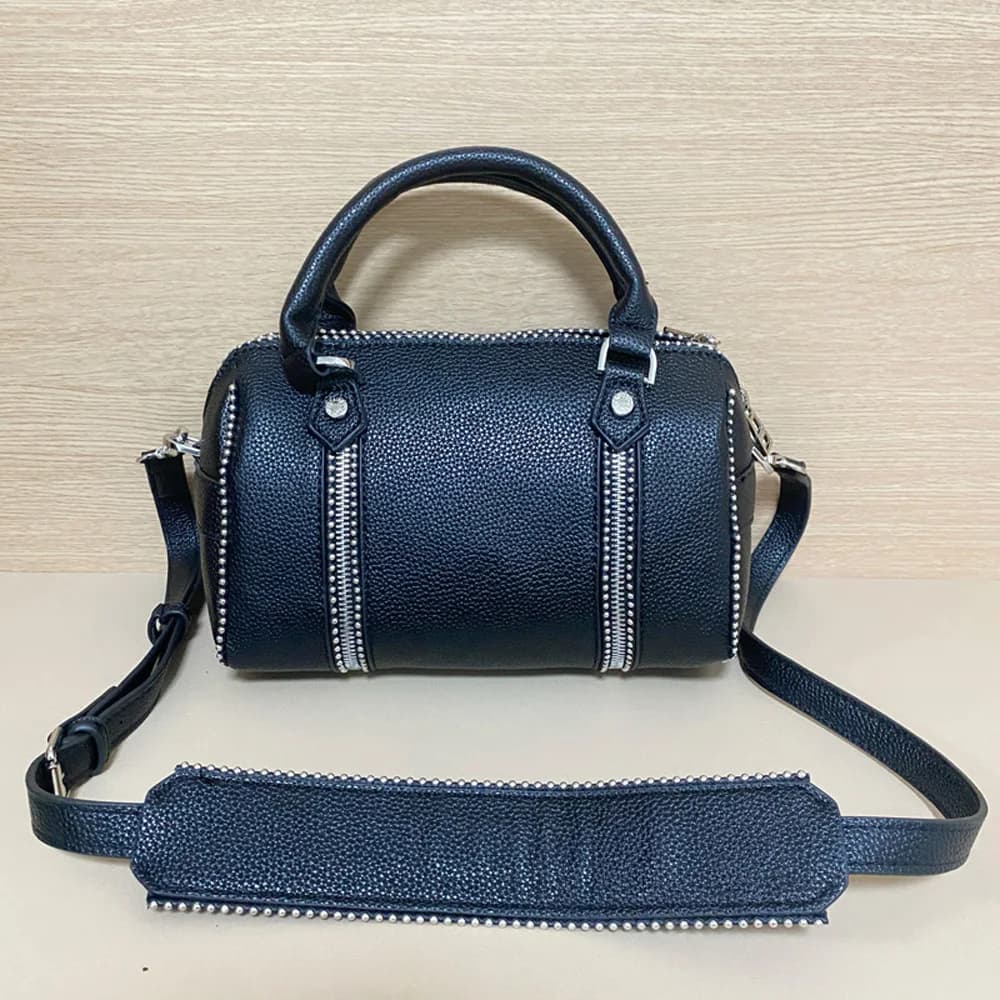 Sac bandoulière rétro Ins2026 noir à rivets, élégant sac à main en PU léger et durable