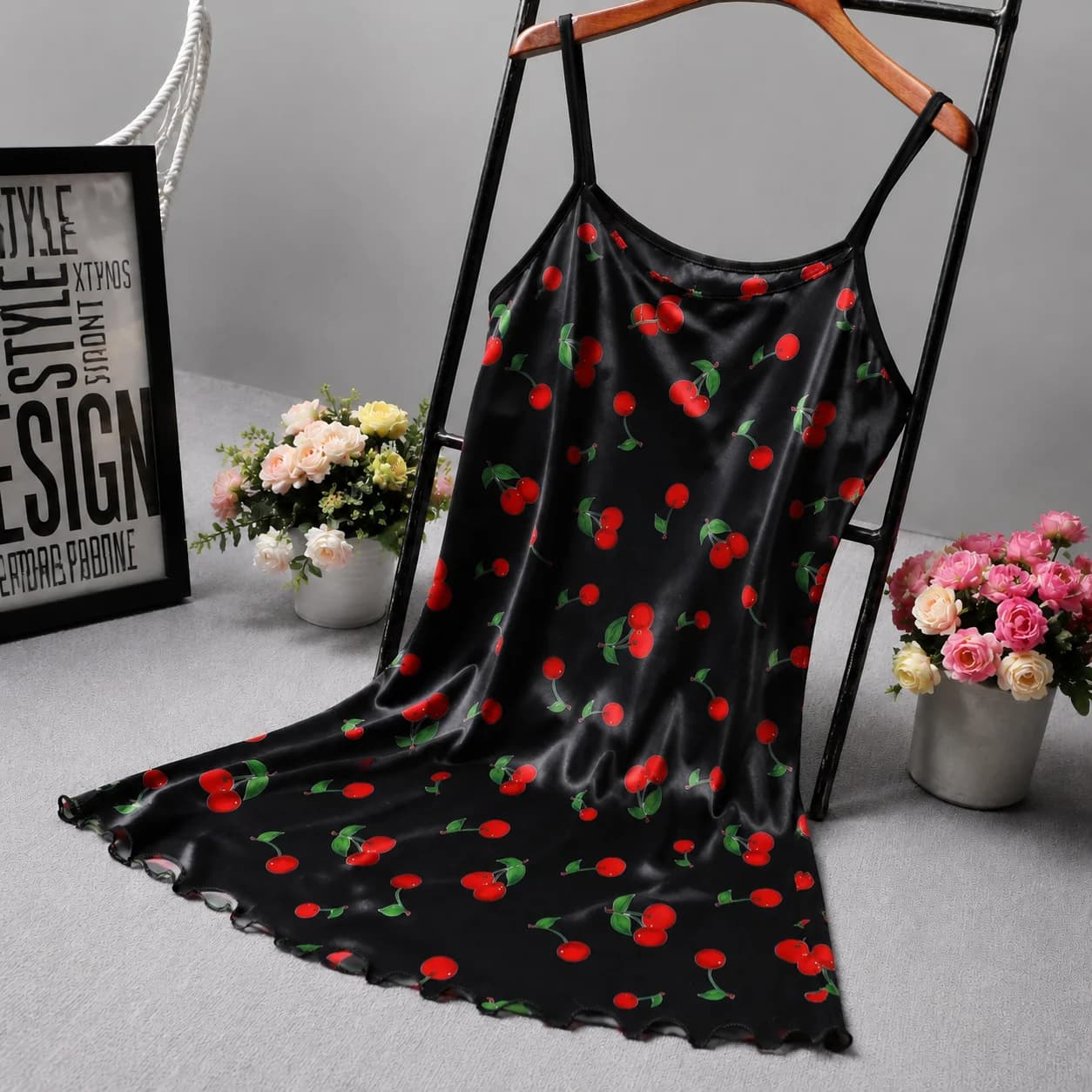 Nuisette en satin imprimé cerises sexy pour femme, mini-robe d'été à fines bretelles, vêtement de nu