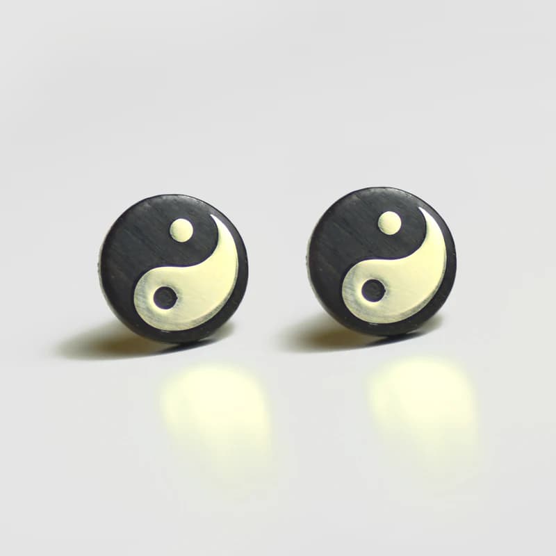 Boucles d'oreilles chinoises Yin Yang Taiji pour hommes, bois de santal et argent Sterling, Clip mag