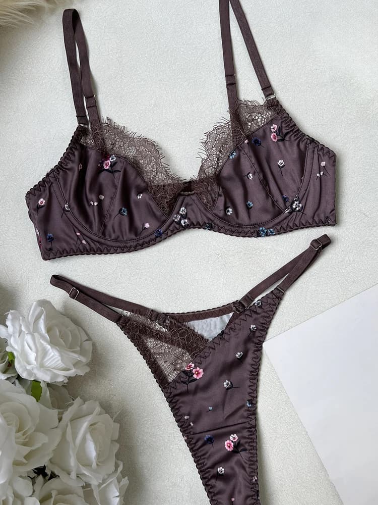 Ensemble de lingerie de style français Belamimi |   Ensemble soutien-gorge et string sexy à pois en 