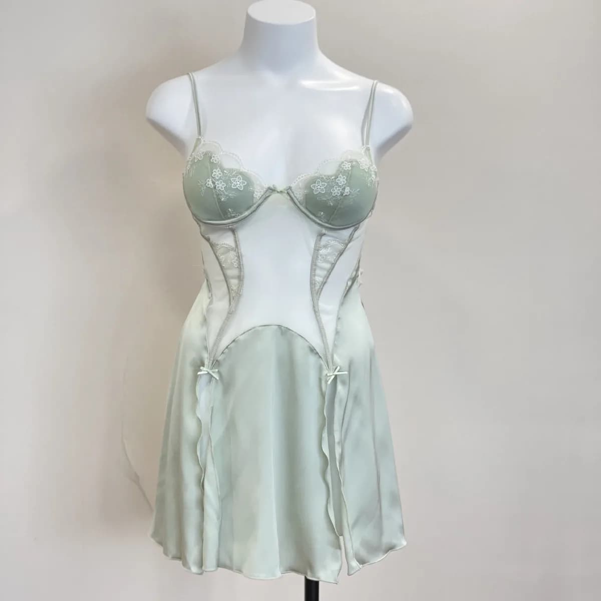 Lingerie Sexy de luxe pour femmes, vêtements de nuit d'été, chemises de nuit en soie glacée Pure Des