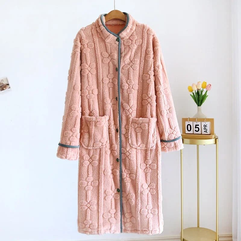 Chemise de nuit en flanelle pour femmes, peignoir doux et mignon, col montant, boutons, robe de mais