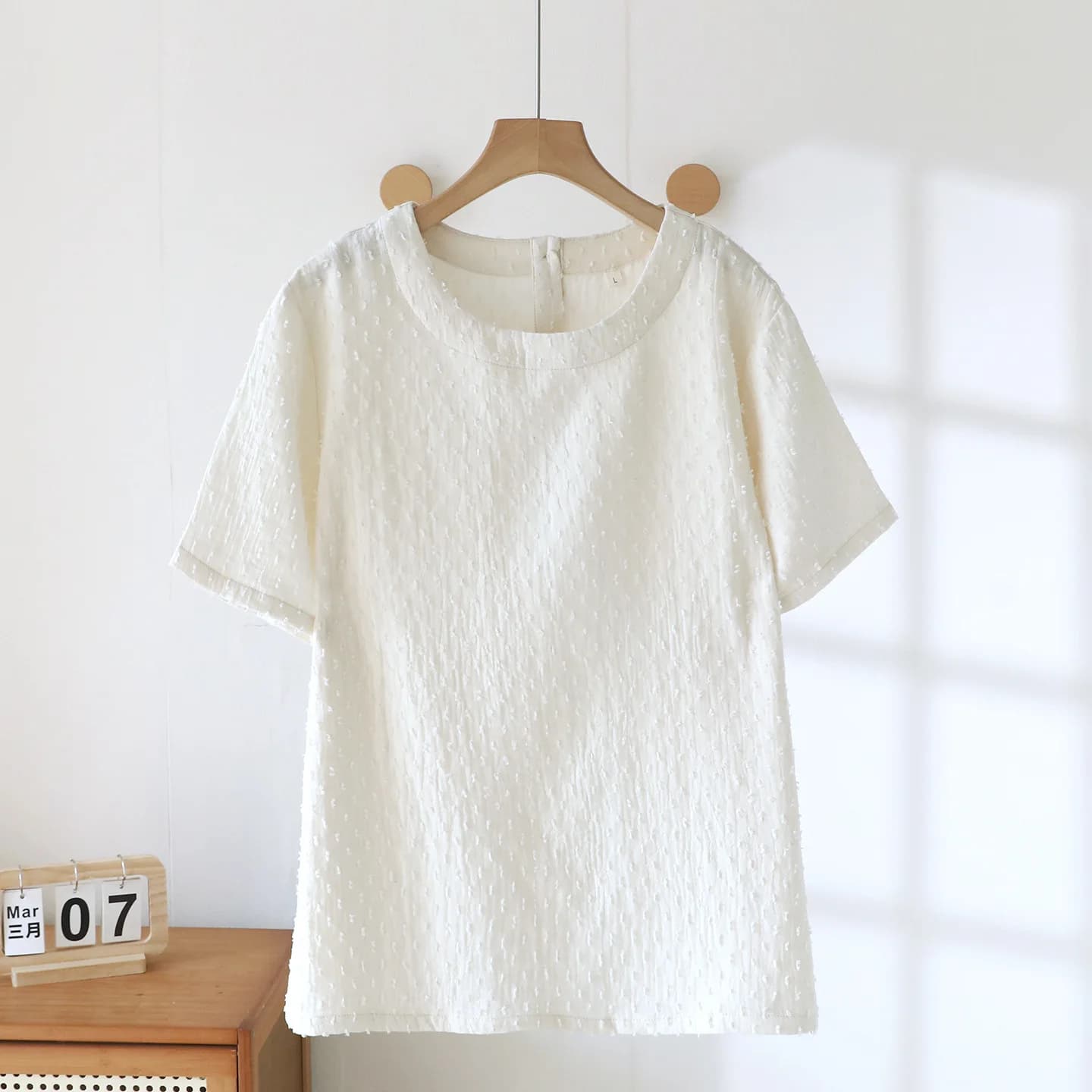 T-shirt texturé en gaze de coton crème pour femme, col rond, manches courtes, doux et respirant, idé