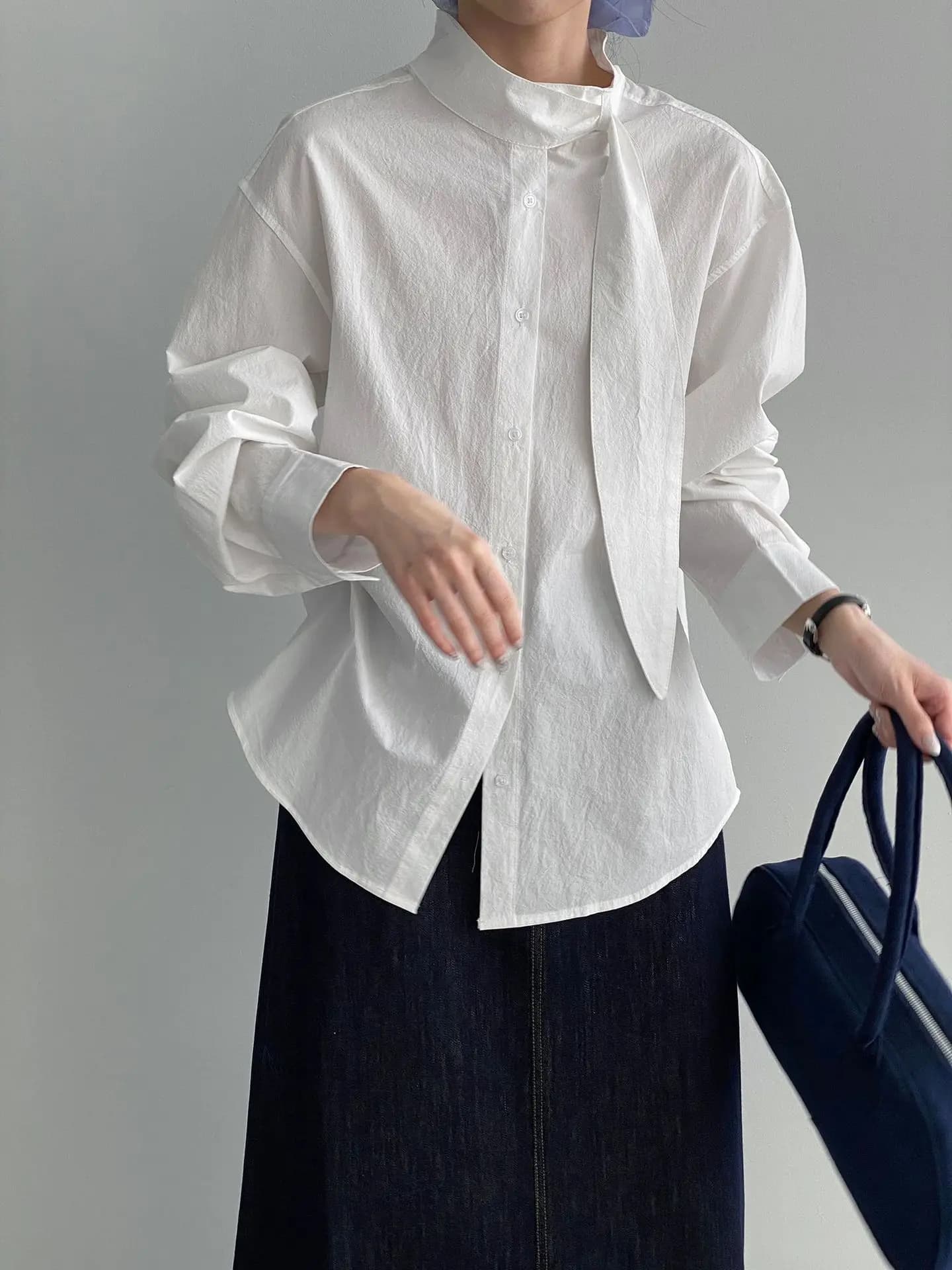 Chemise ample unie pour femme, design simple et élégant, collection 2026