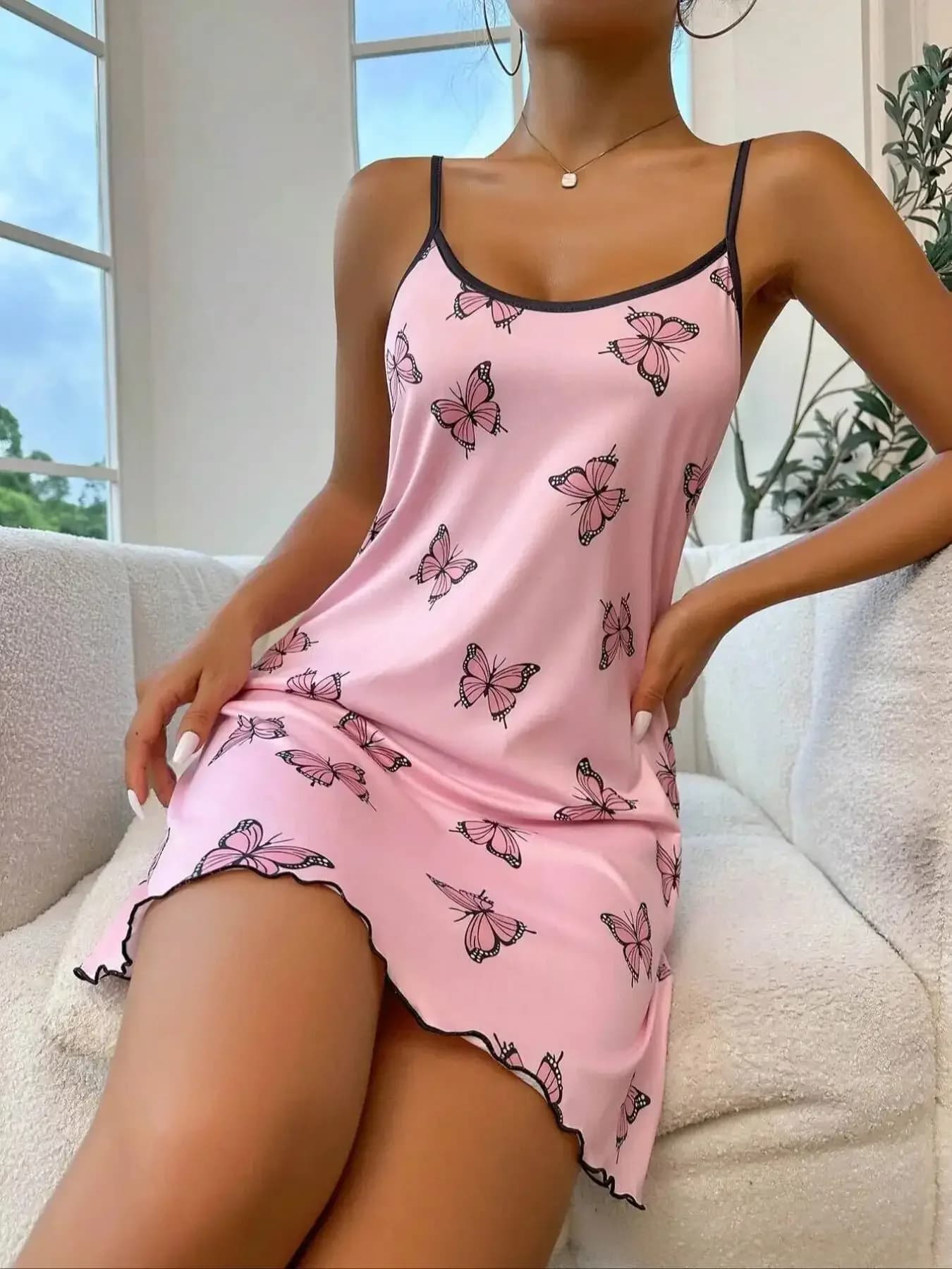 Rose papillon imprimé vêtements de nuit femmes Sexy Lingerie chemise de nuit col rond robe de nuit f