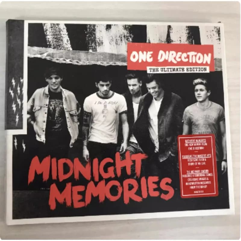 CD Pop & Pop-Rock Album One Direction Music CD Midnight Memories Édition Authentique Cosplay Walkman