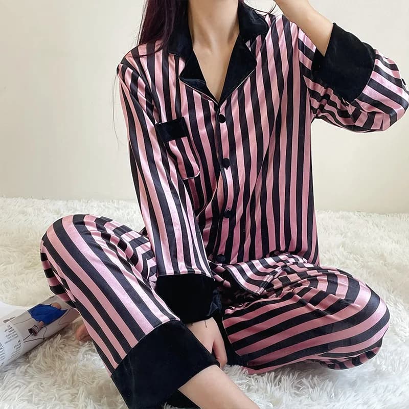 Pyjama rayé noir pour femme, ensemble de vêtements de nuit et d'intérieur de luxe à manches longues