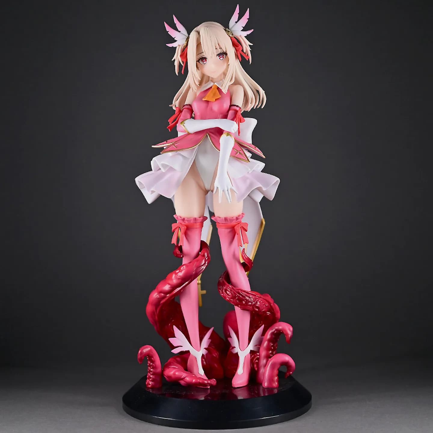 Figurine d'action Illya, personnage de dessin animé mignon, fille magique, ornement de bureau exquis