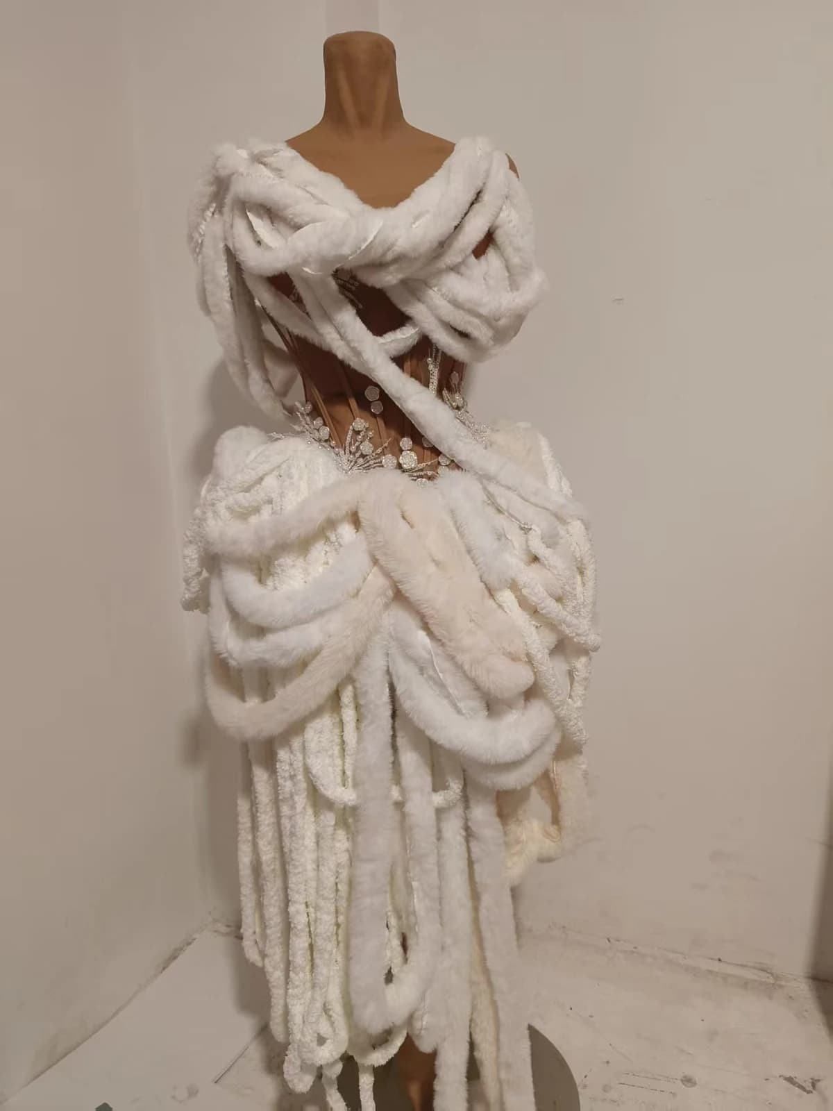 Robe de soirée pour bar, en fausse fourrure à franges, corset sans bretelles, maille transparente, s