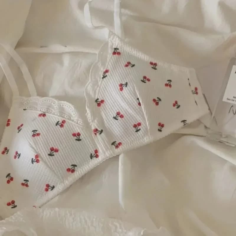 Soutien-gorge coréen simple en dentelle à imprimé cerises, sans couture, pour fille, mignon, froncé,