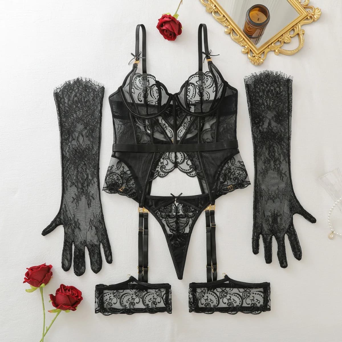 Ensemble de lingerie de luxe transparente 4 pièces avec corset long en maille brodée, porte-jarretel