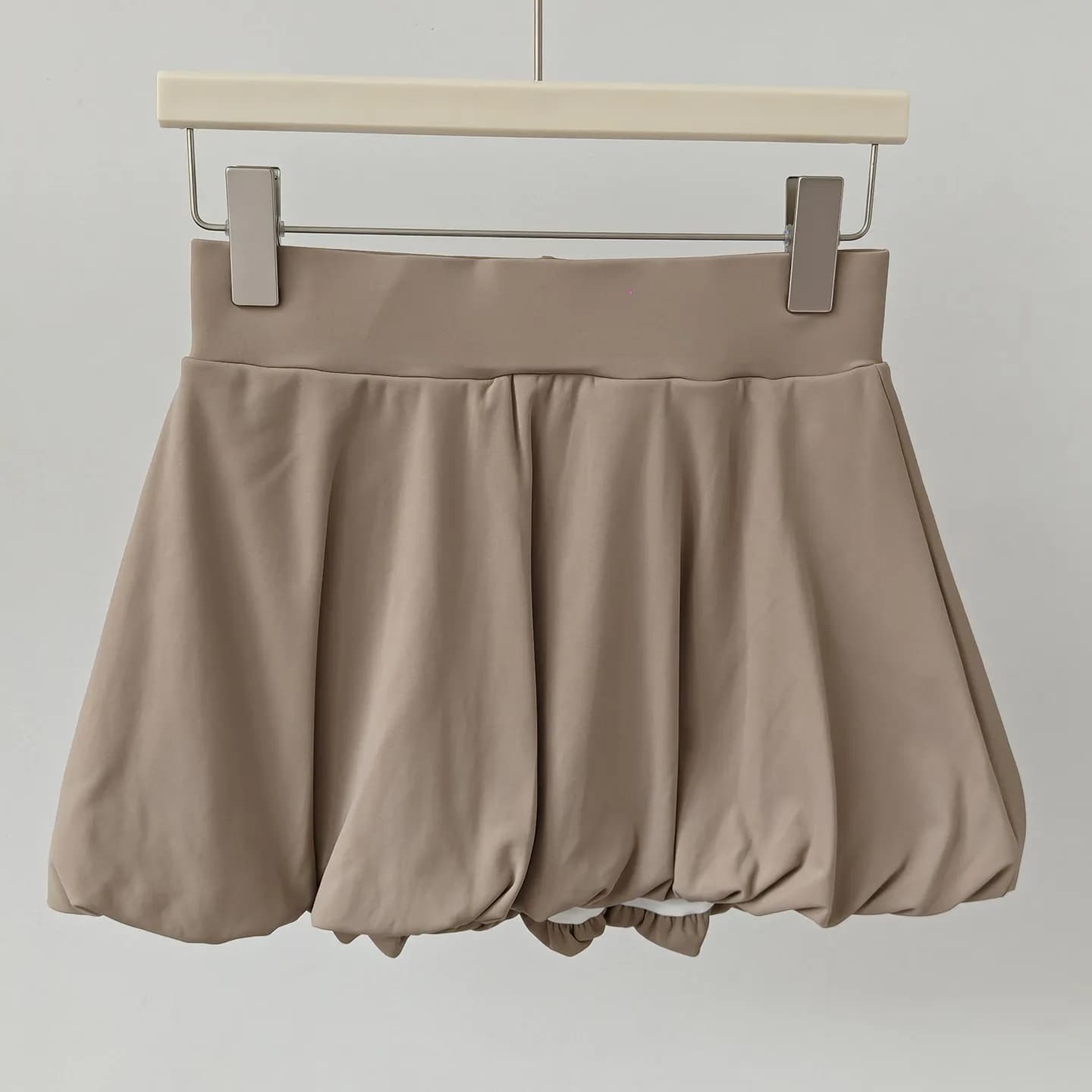 Vêtements de yoga : Culottes anti-exposition pour femmes, jupes tutu amincissantes couvrant le bas d