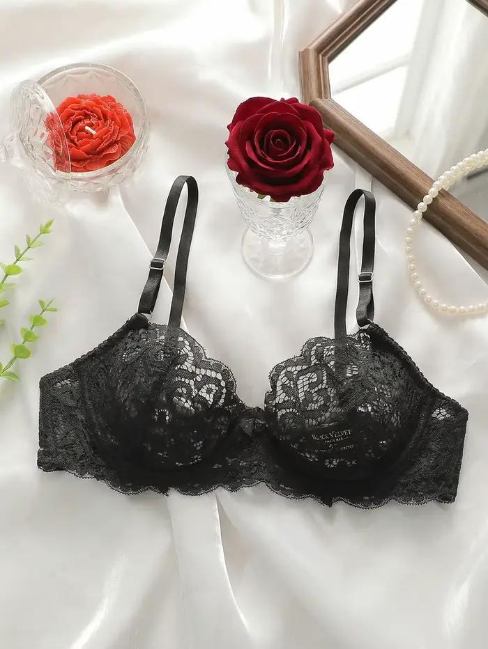 Čierna čipkovaná push-up podprsenka pre ženy