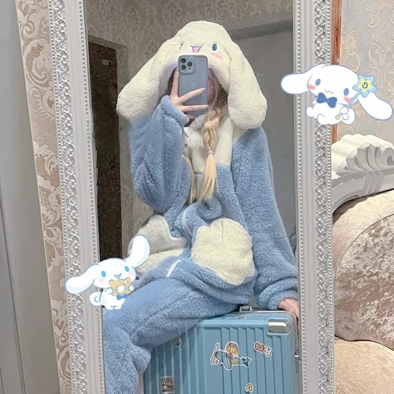 Pyjama en peluche Kawaii Cinnamoroll pour femme, vêtements de maison à capuche, vêtements de dessin