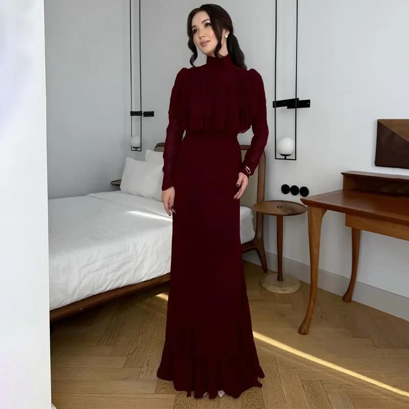 Robe longue moulante élégante de couleur unie pour invitée de mariage, col montant, manches longues,